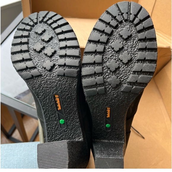 Timberland Black Lace Up Booties Size 9 - Picture 2 of 3